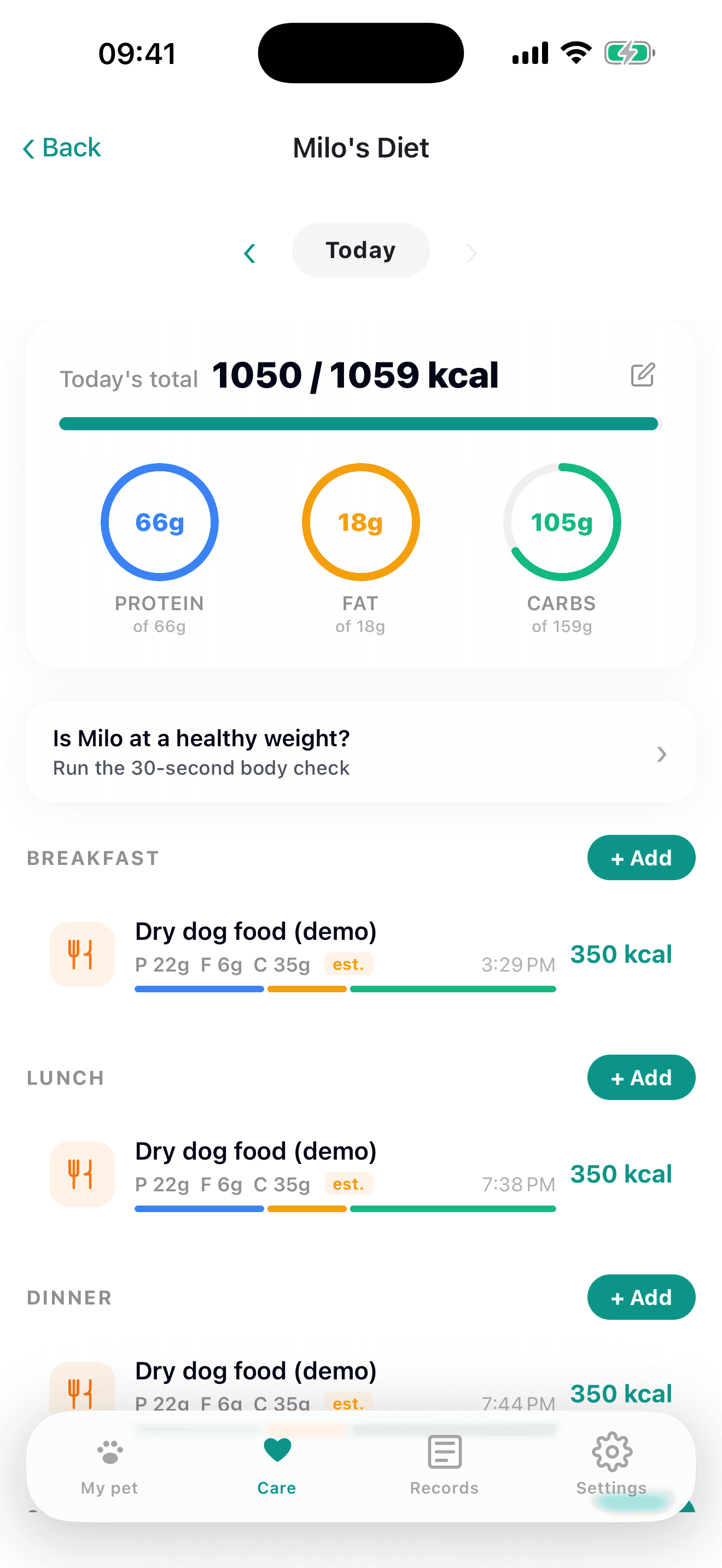PetLife Diet screen for Milo, a fictional demo dog, showing a daily reference and estimated dry-food entries for breakfast, lunch and dinner.